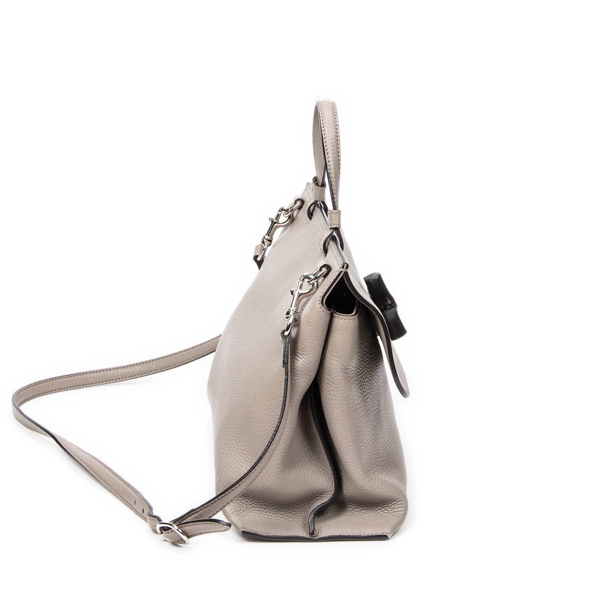 Bolso de hombro mediano de bambú, asa superior diaria, piel de becerro granulada gris