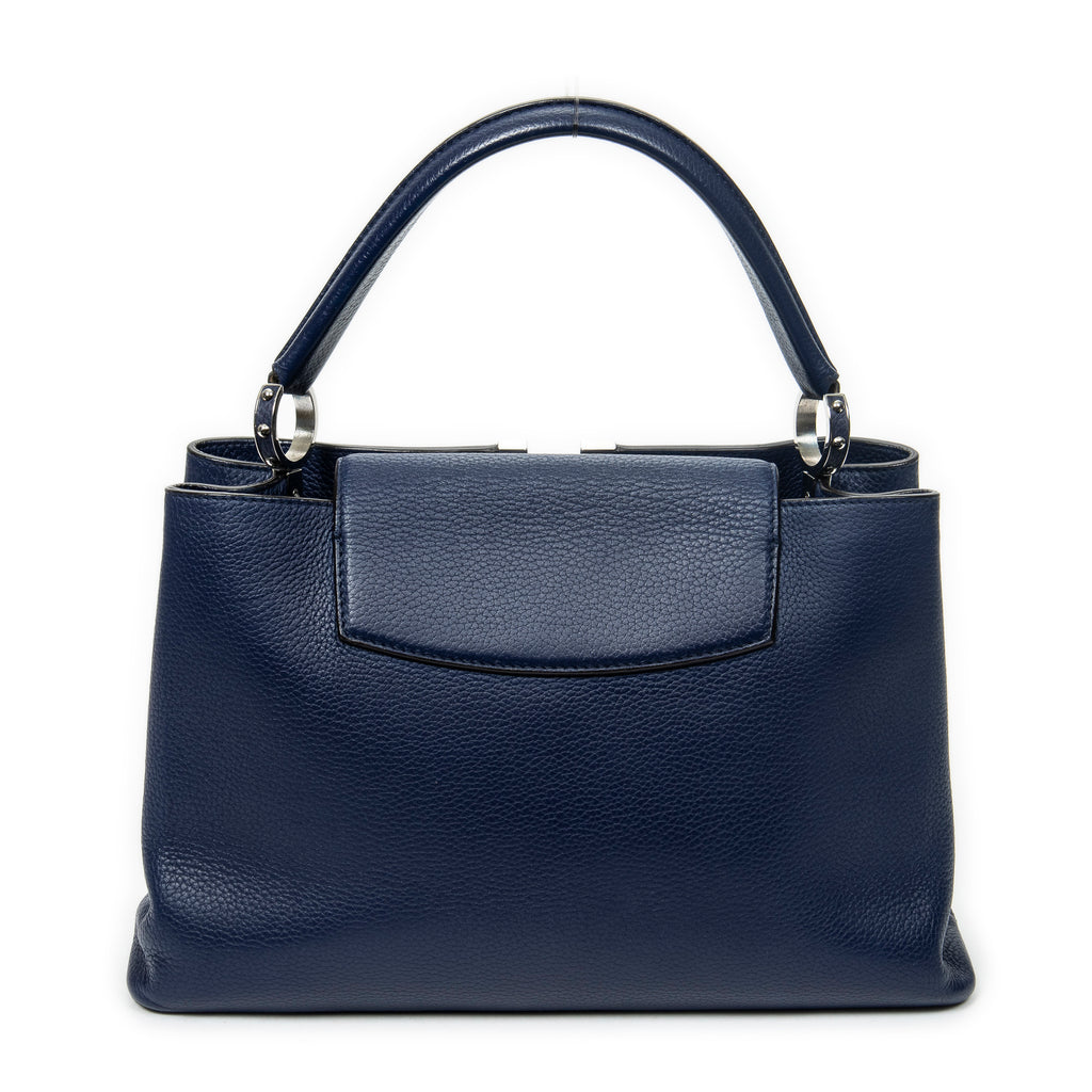 Handbag Capucines MM Navy Taurillon Clemence Leather