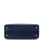 Handbag Capucines MM Navy Taurillon Clemence Leather