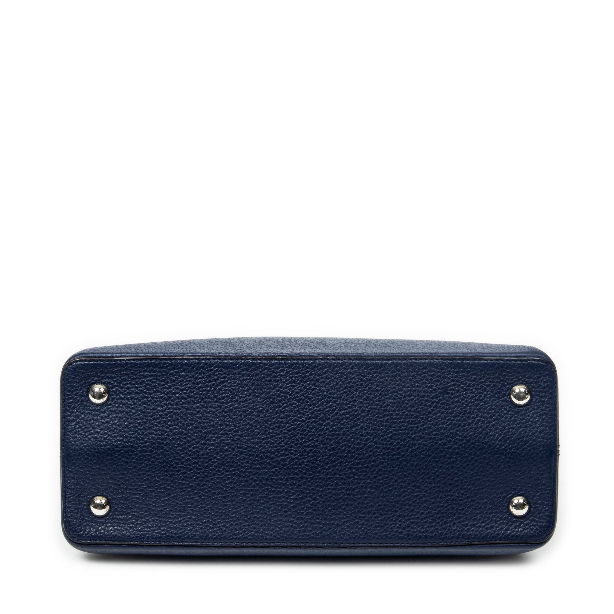 Handbag Capucines MM Navy Taurillon Clemence Leather