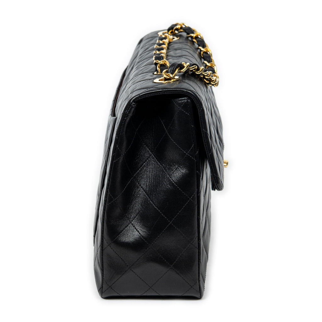 Chanel - Maxi Jumbo XL à rabat - Noir