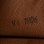 Louis Vuitton - Porte Documents - Or