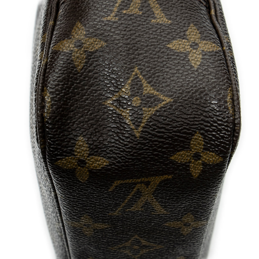 Bolsa de Aseo PM Lona Monogram Marrón