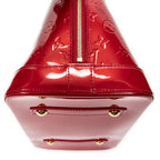 Bolso de mano Alma GM Vernis Monogram Rojo