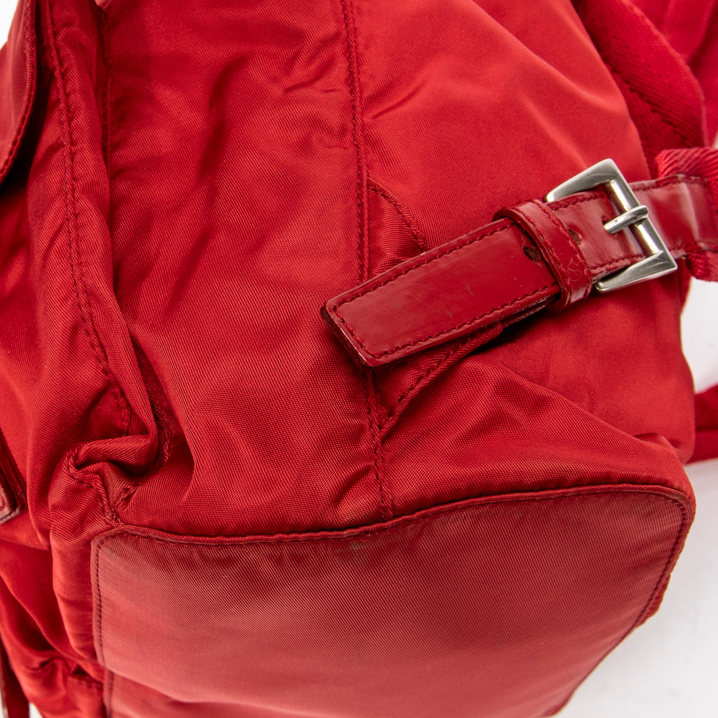 Mochila pequeña con cordón, de nailon y lona, color rojo