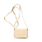 Bolso de hombro mini Cassette bandolera beige piel Intrecciato maxi
