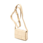 Bolso de hombro mini Cassette bandolera beige piel Intrecciato maxi