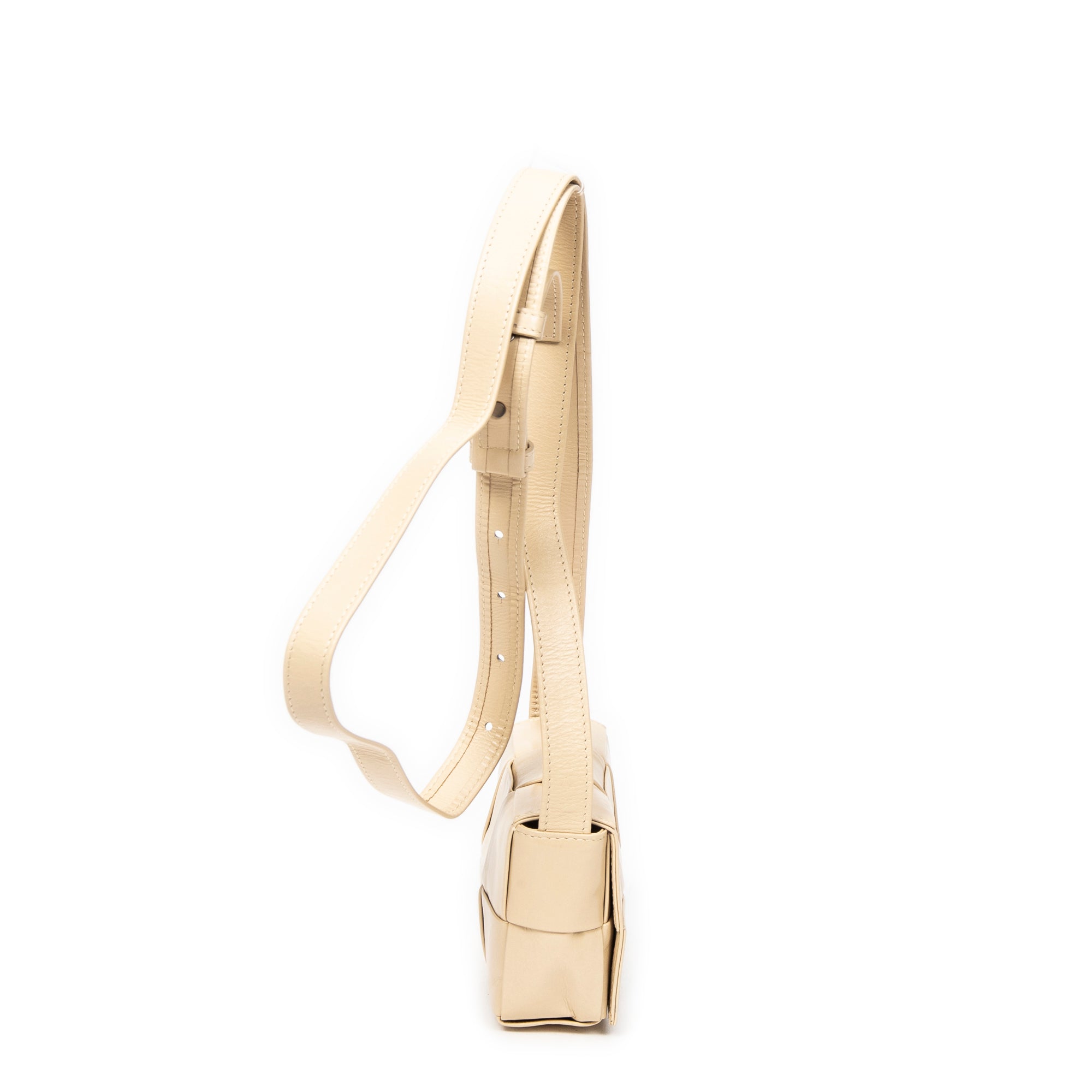 Shoulder Bag Mini Cassette Crossbody Beige Maxi Intrecciato Leather