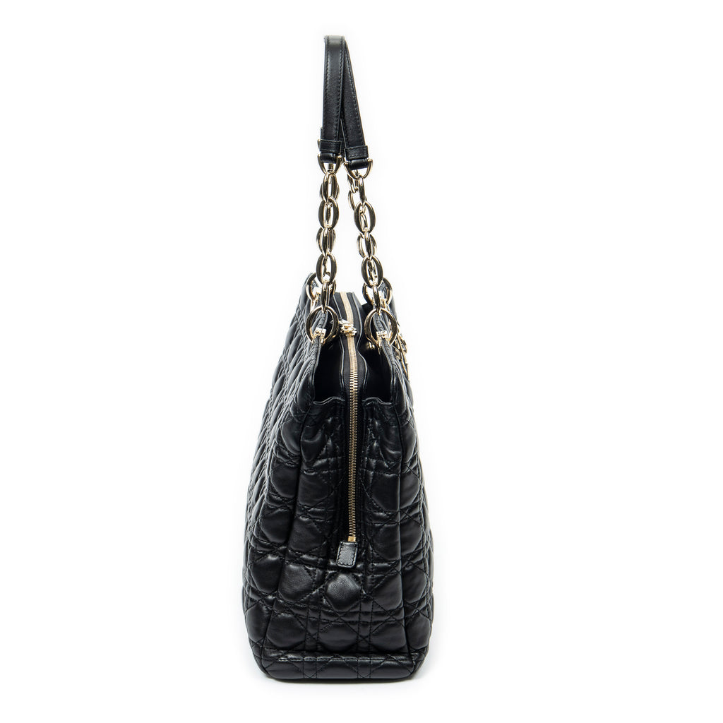 Bolso de Hombro Dior Soft Shopping Tote Piel de Cordero Acolchada Negra