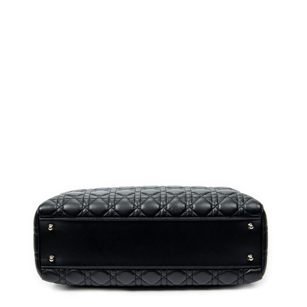 Bolso de Hombro Dior Soft Shopping Tote Piel de Cordero Acolchada Negra