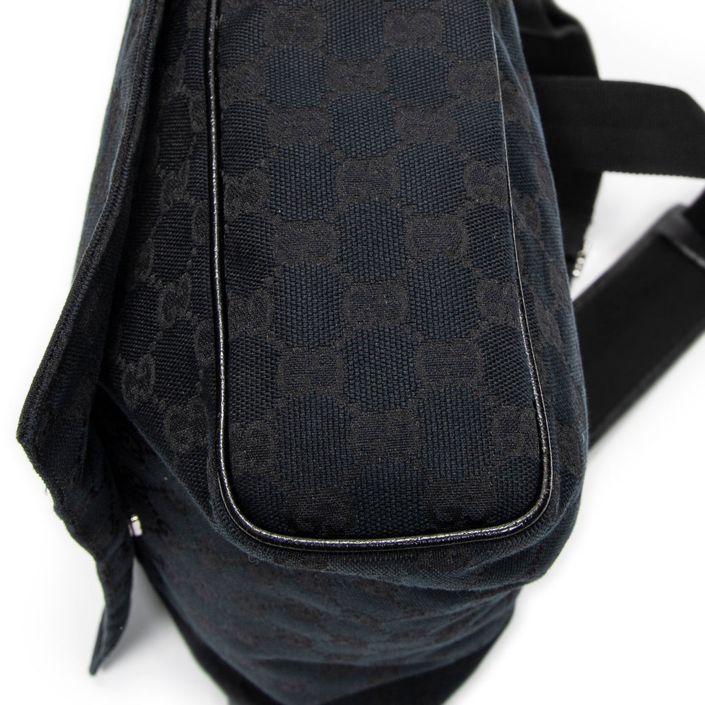 Gucci - Sac bandoulière avec rabat - Noir