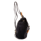Mochila grande de bambú en piel de ante azul