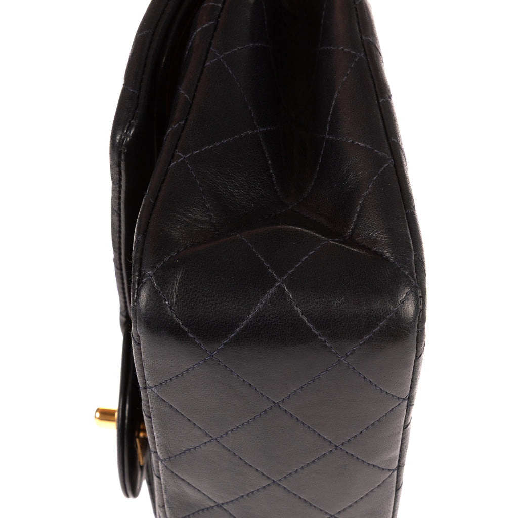 Shoulder Bag Classic Double Flap 26 Navy Quilted Lambskin Leather