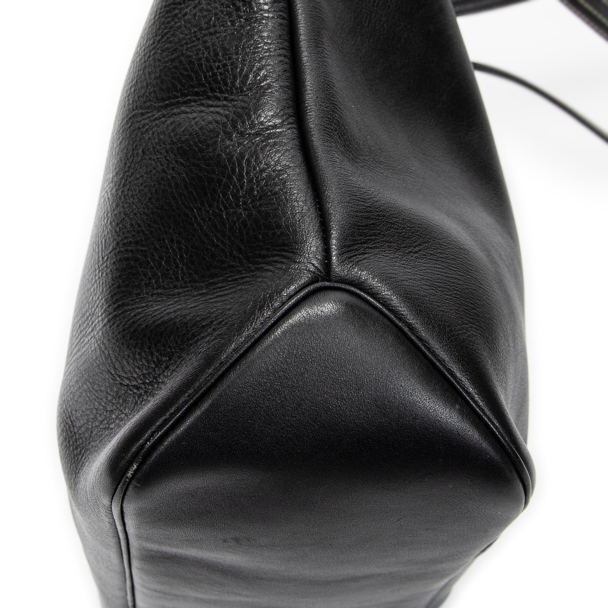 Shoulder Bag CD Zip Shopping Tote Black Calfskin Leather – BrandCo