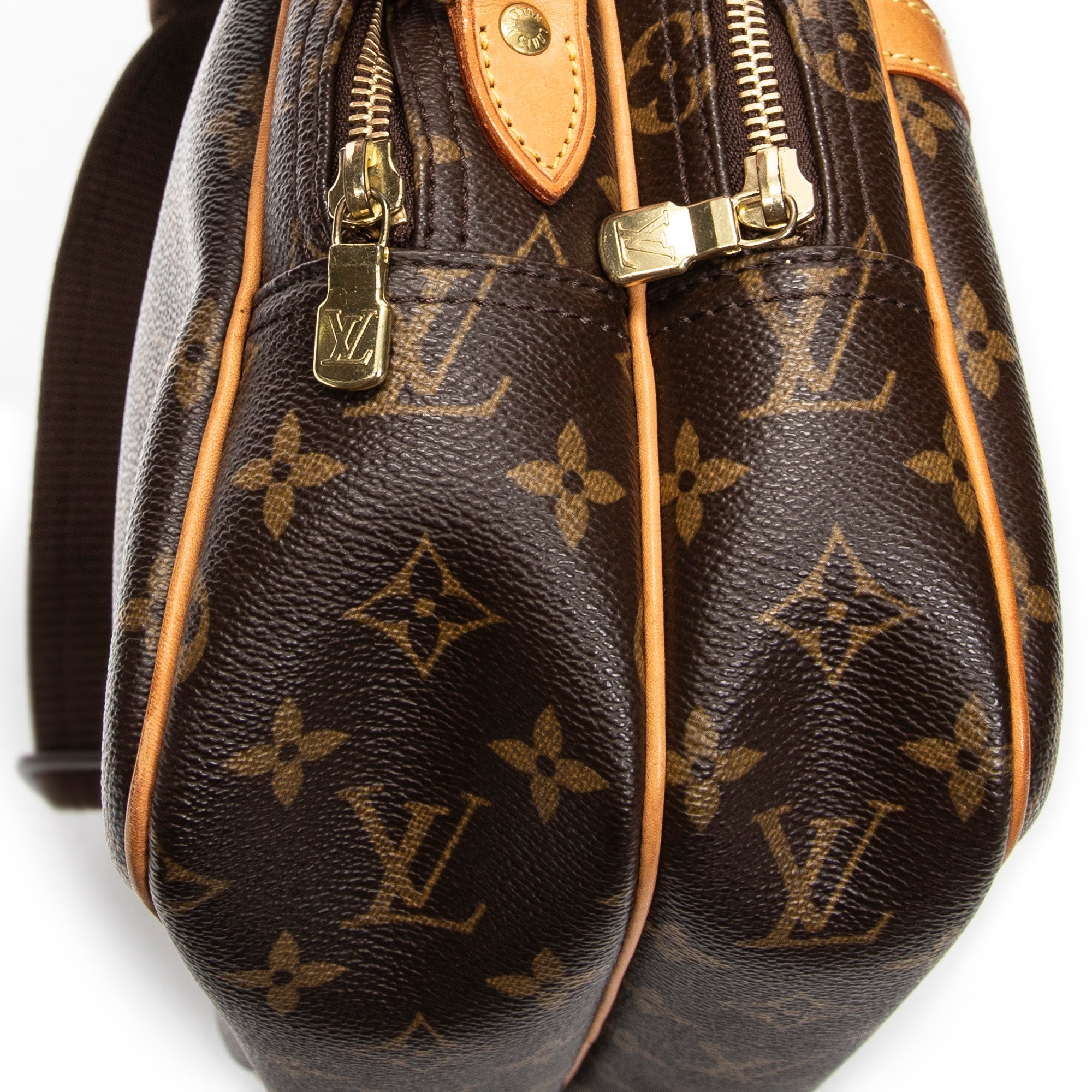 Shoulder Bag Reporter PM Brown Monogram Canvas