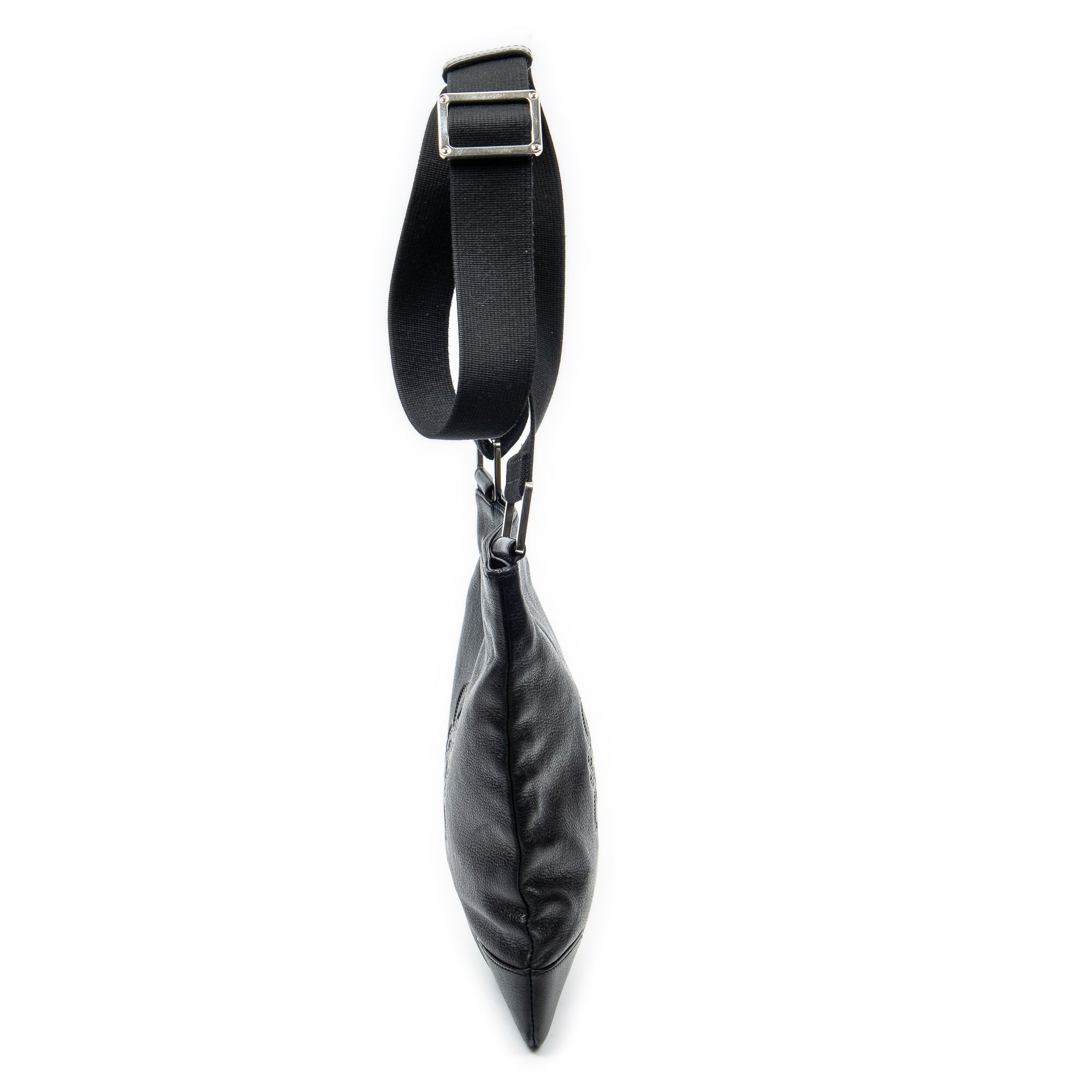 Shoulder Bag Anagram Flat Crossbody Black Calfskin Leather