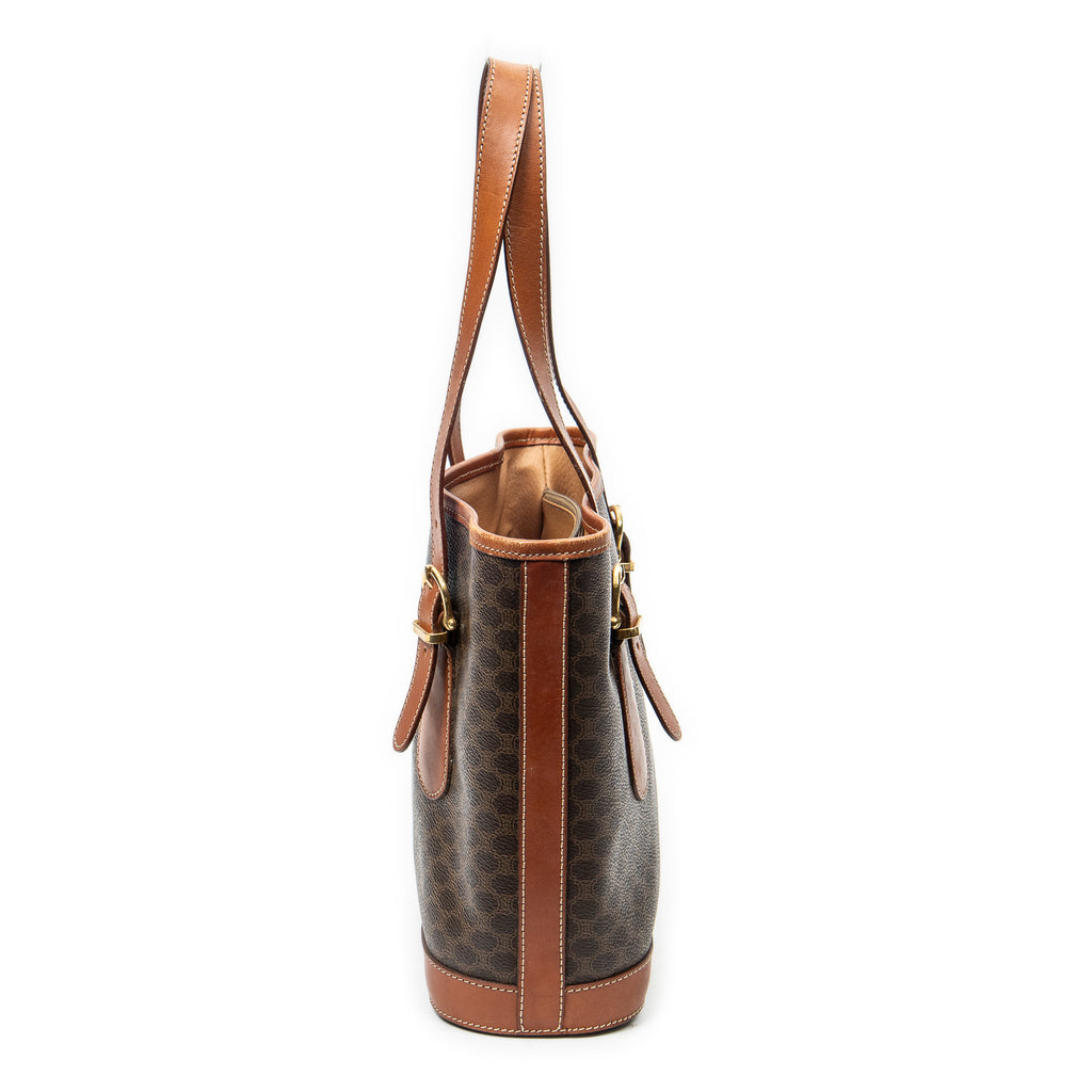 Bolso de hombro tipo cubo Macadam de lona revestida marrón