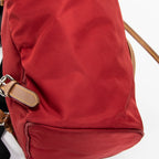 Mochila con cordón de lona de nailon rojo