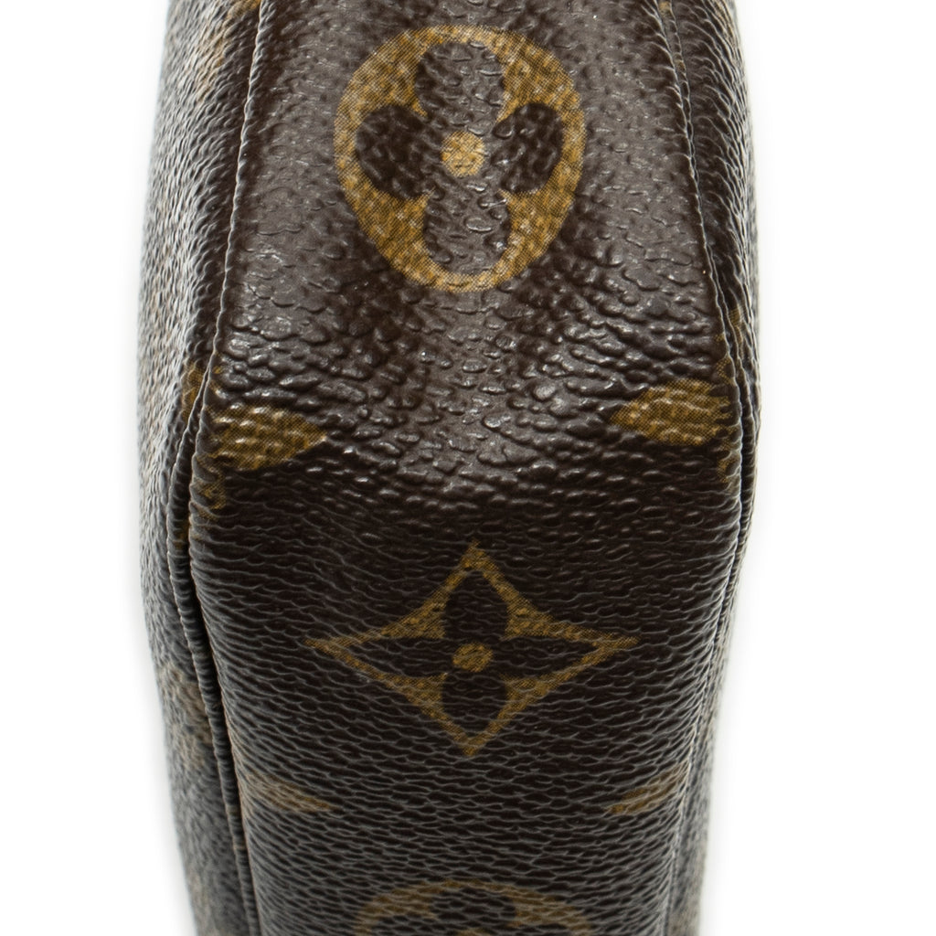 Pouch Pochette Accessoires Brown Monogram Canvas