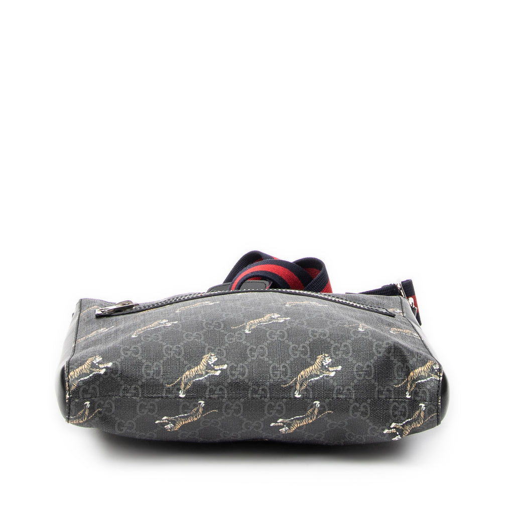 Bolso de hombro Tigers GG Square Messenger Supreme de lona revestida negra