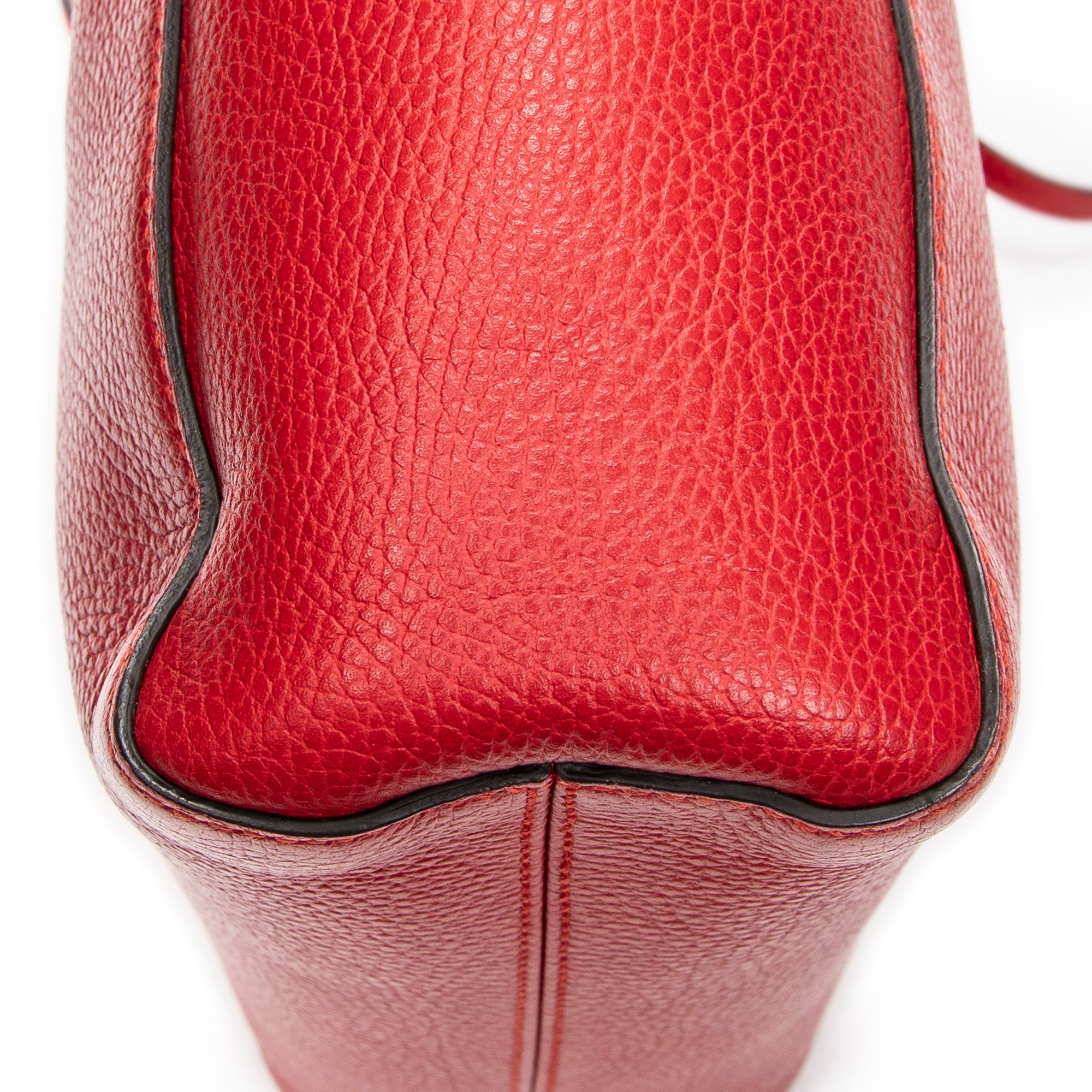 Gucci - Sac porté main moyen Swing - Rouge