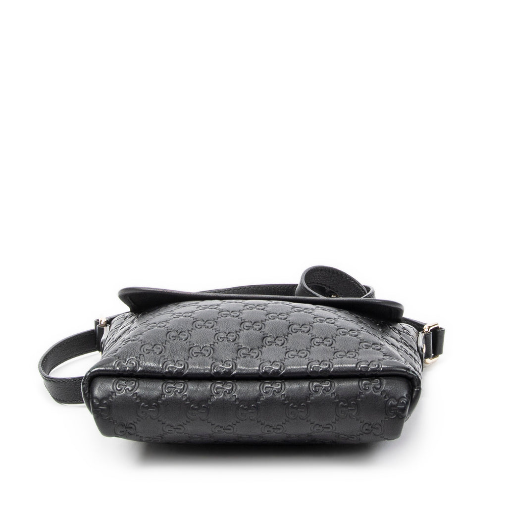 Shoulder Bag Small Flap Messenger Black Guccissima Leather