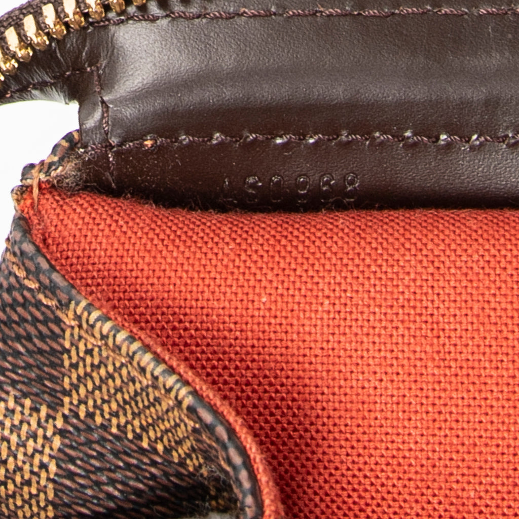 Bolso de hombro Chelsea marrón Damier Ébano