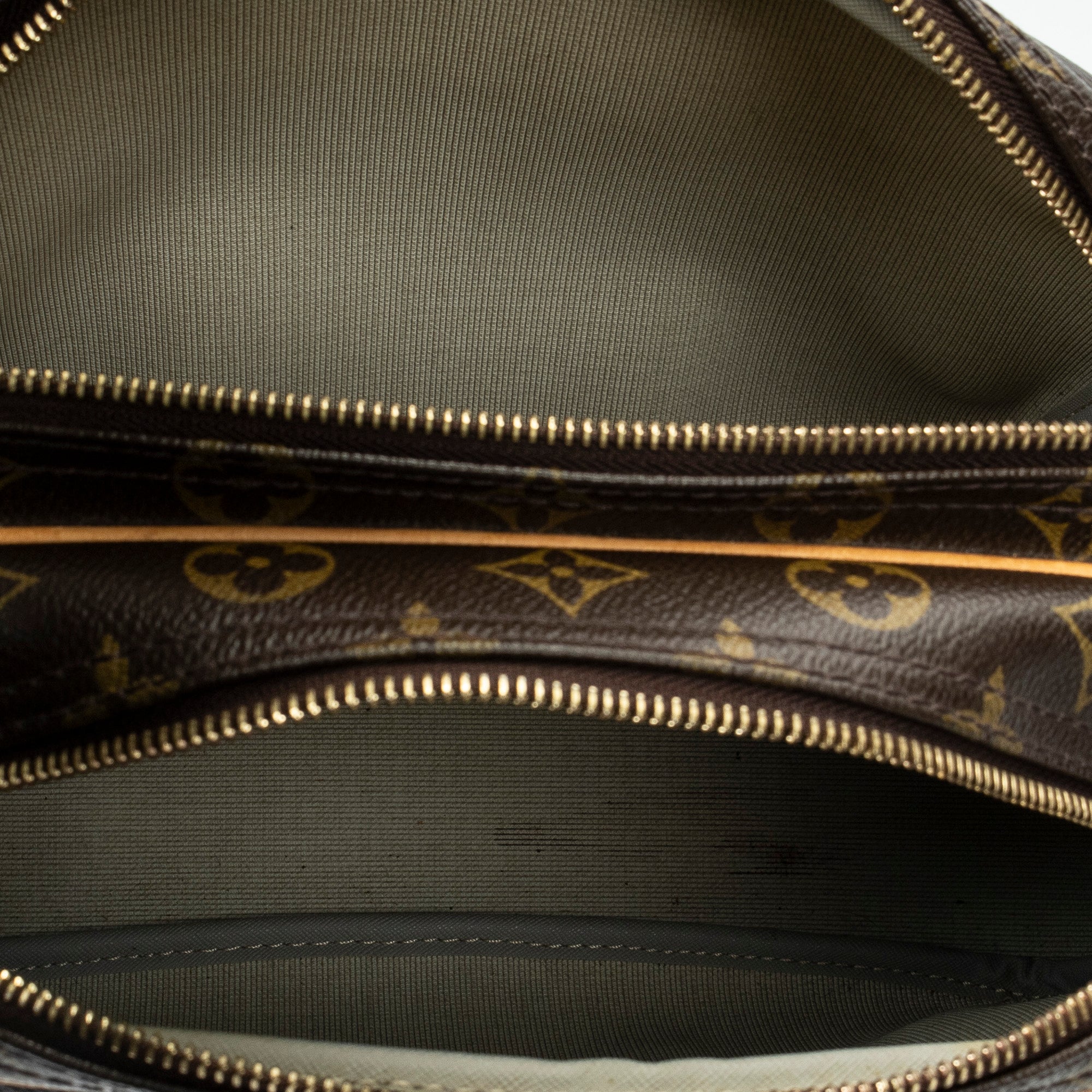 Shoulder Bag Reporter PM Brown Monogram Canvas