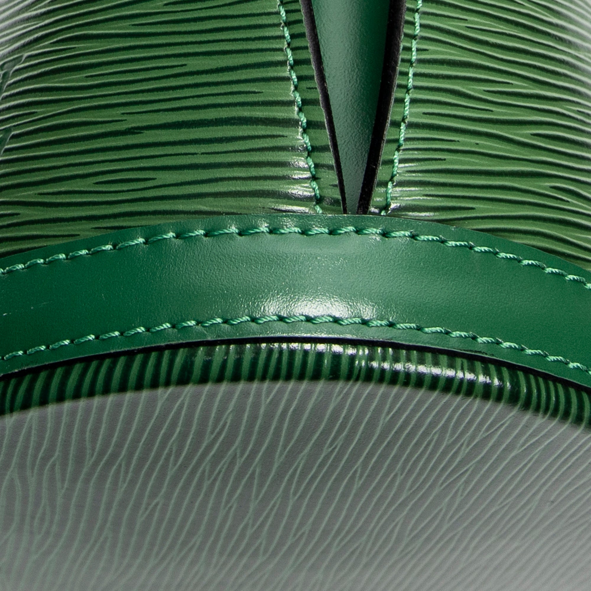 Shoulder Bag Cluny Green Epi