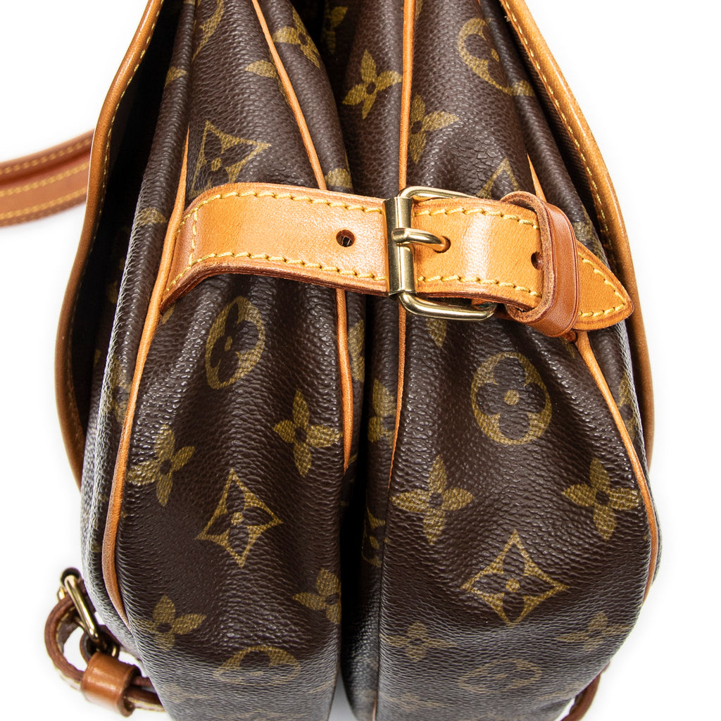 Shoulder Bag Saumur MM Brown Monogram Canvas