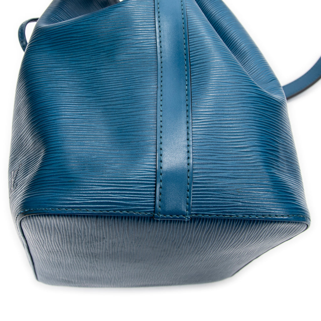 Shoulder Bag Noe PM Blue Epi