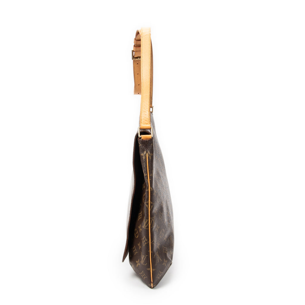 Bolso de hombro Musette de lona Monogram marrón