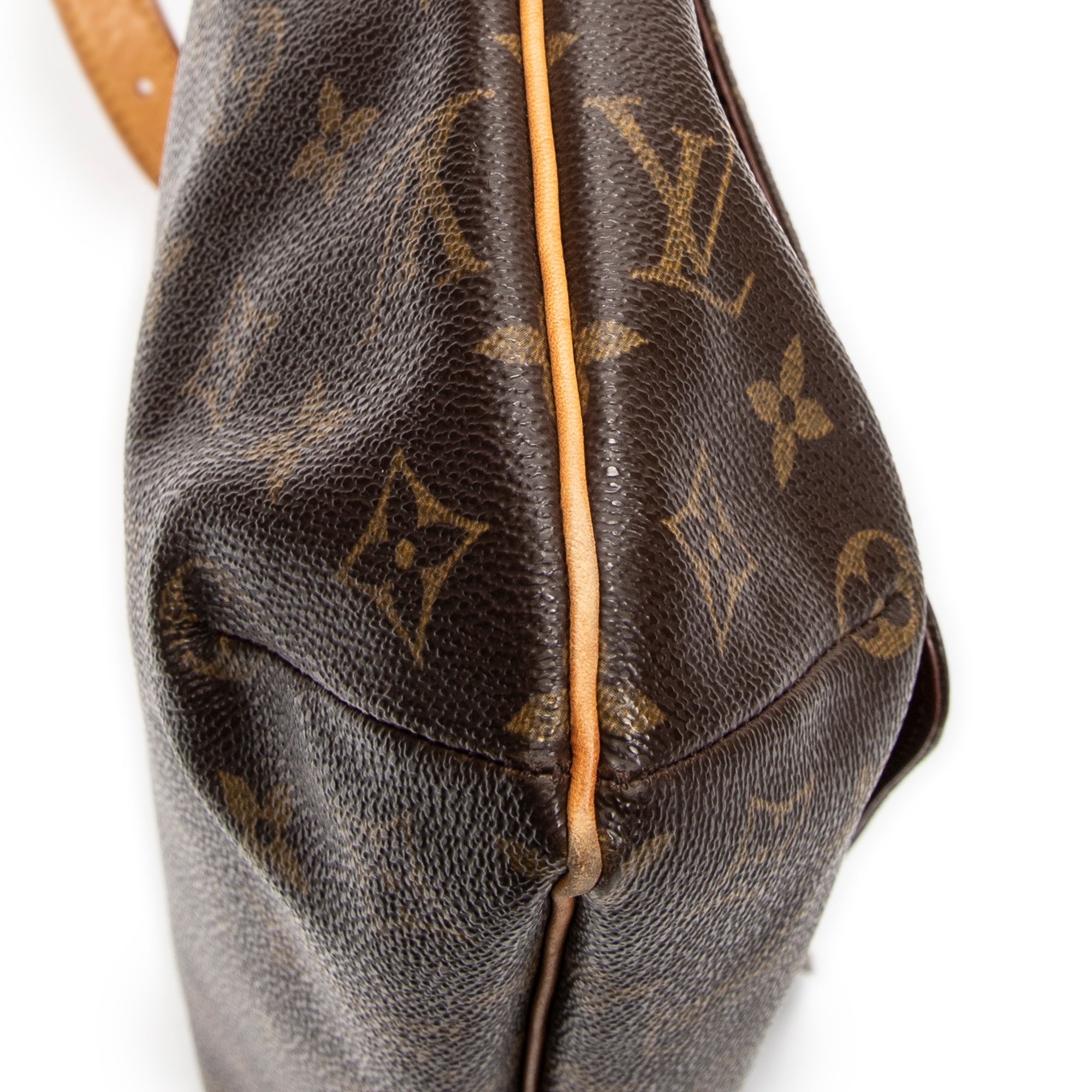 Bolso de hombro Musette de lona Monogram marrón