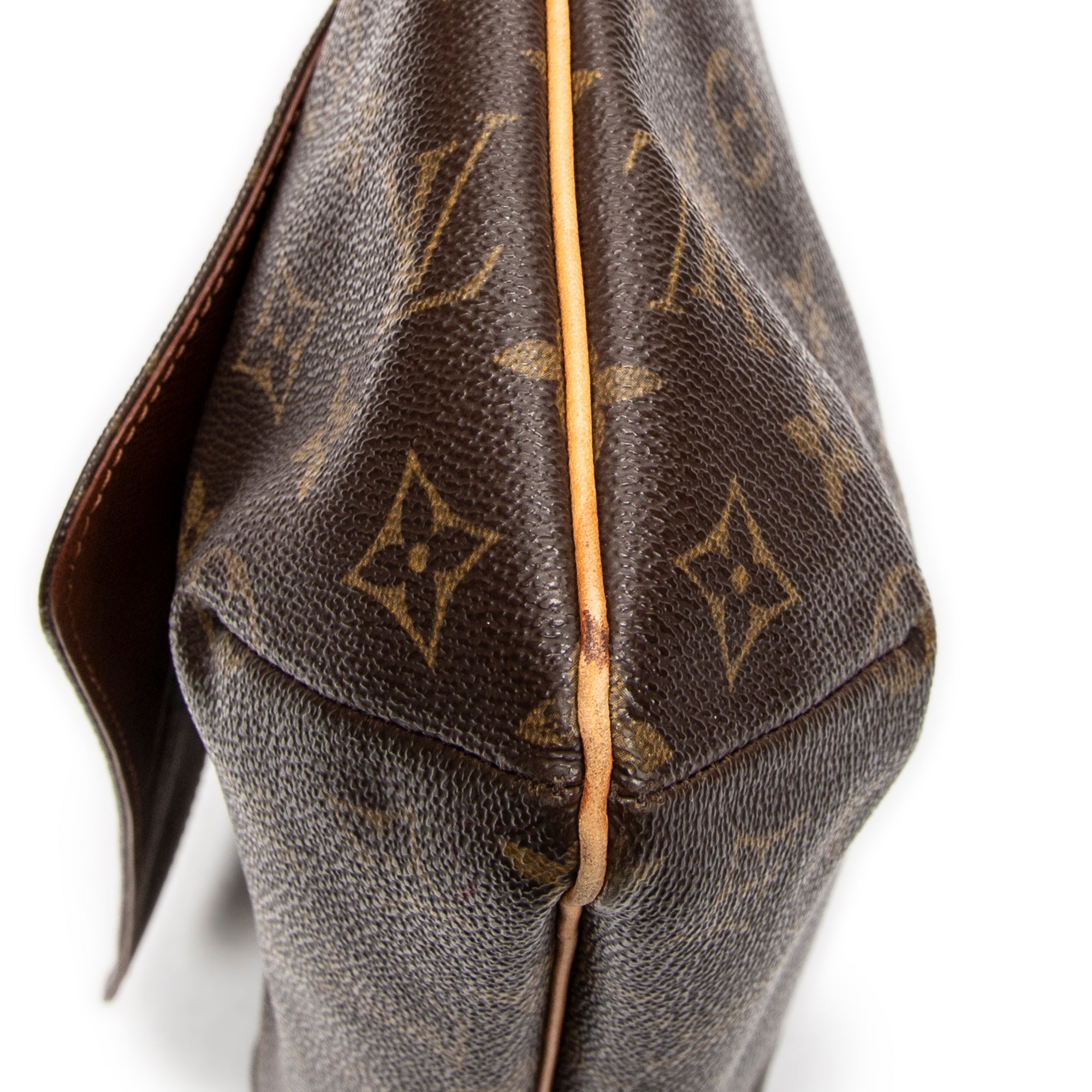 Bolso de hombro Musette de lona Monogram marrón