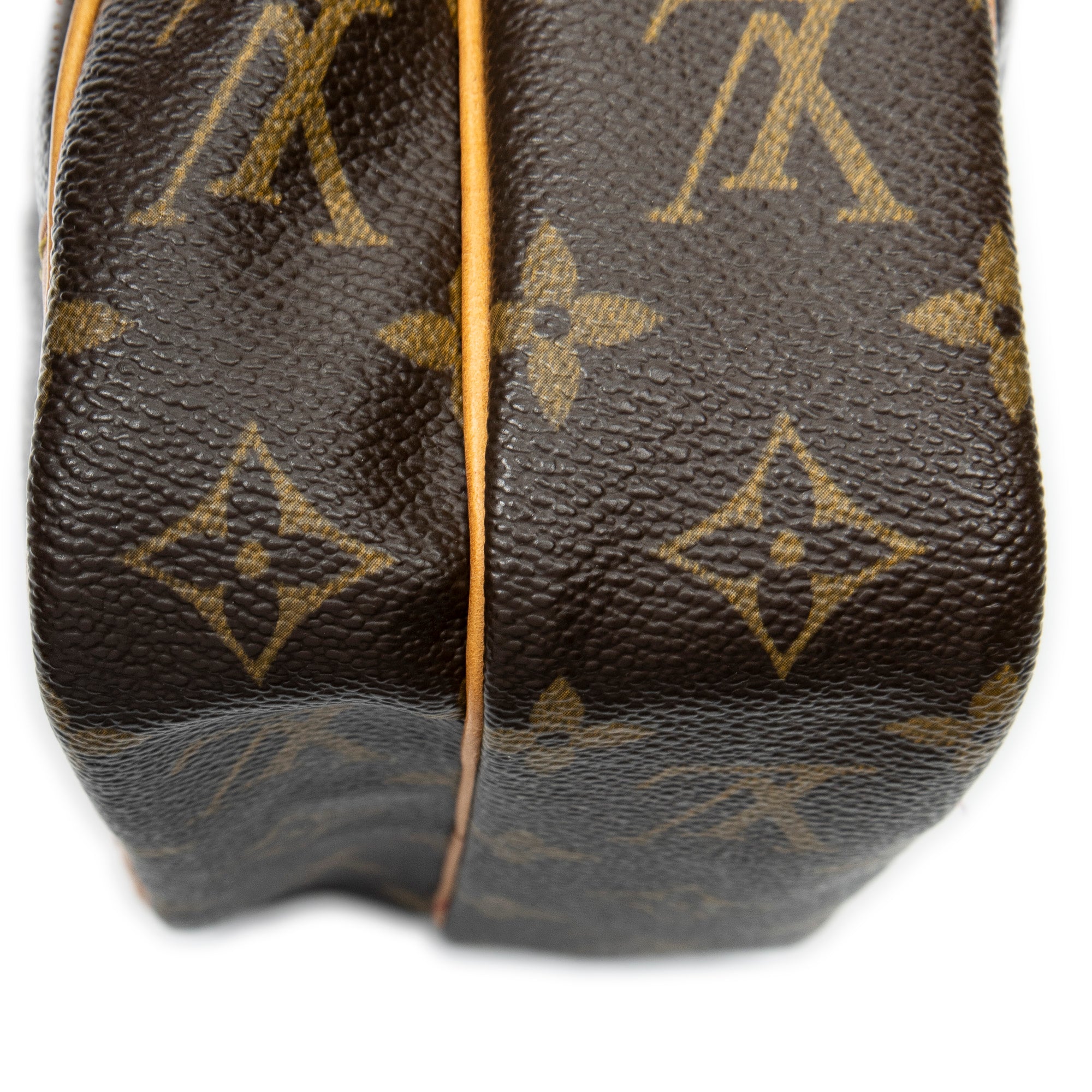Shoulder Bag Amazone PM Brown Monogram Canvas