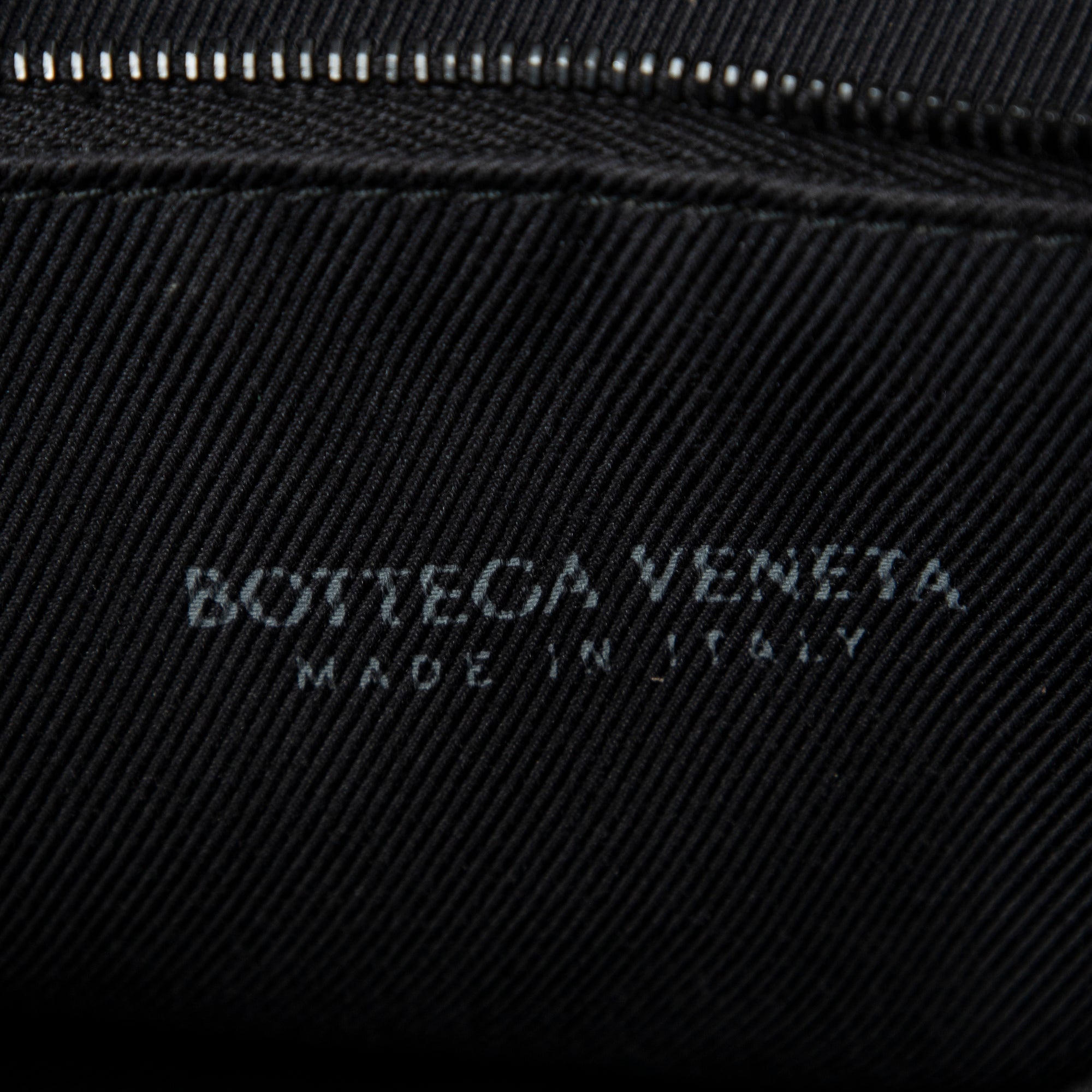 Shoulder Bag Vertical Tote Green Trimmed Intrecciato Leather