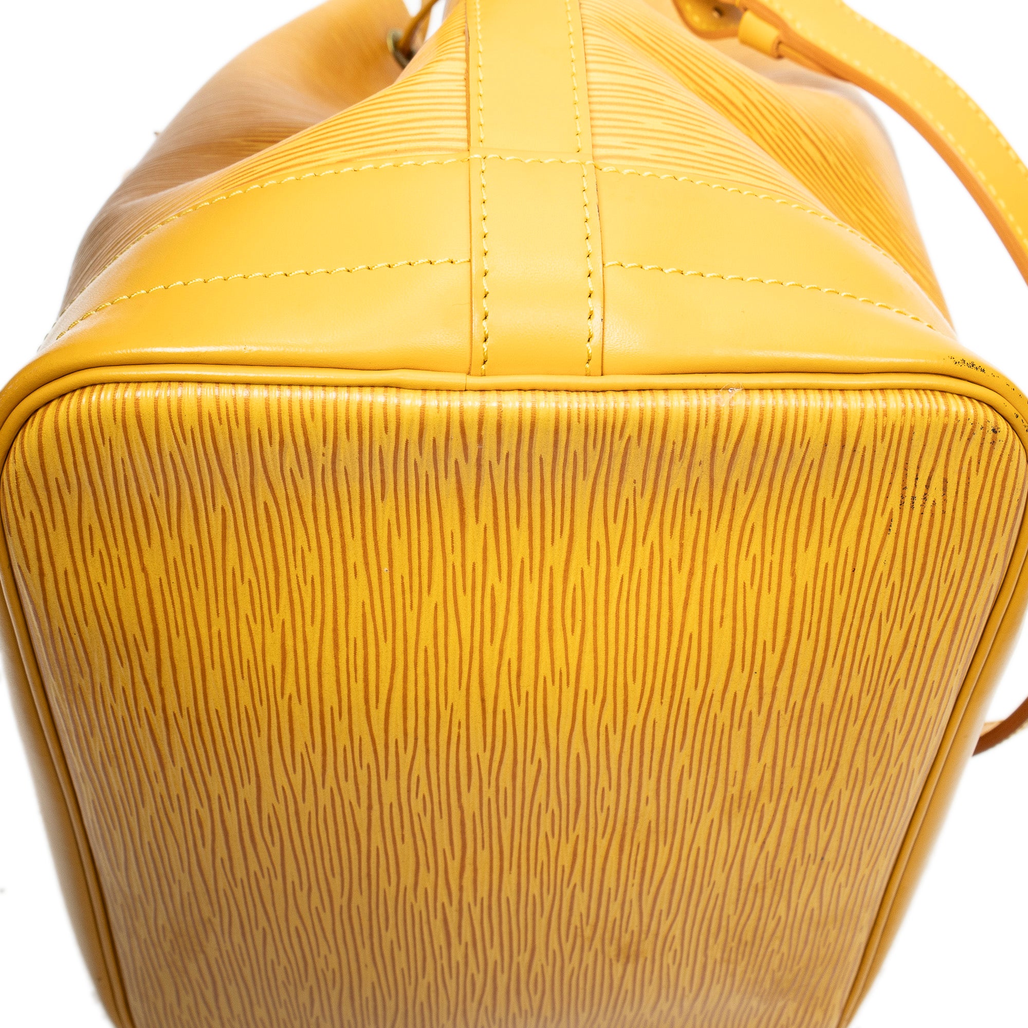 Shoulder Bag Noe GM Yellow Epi