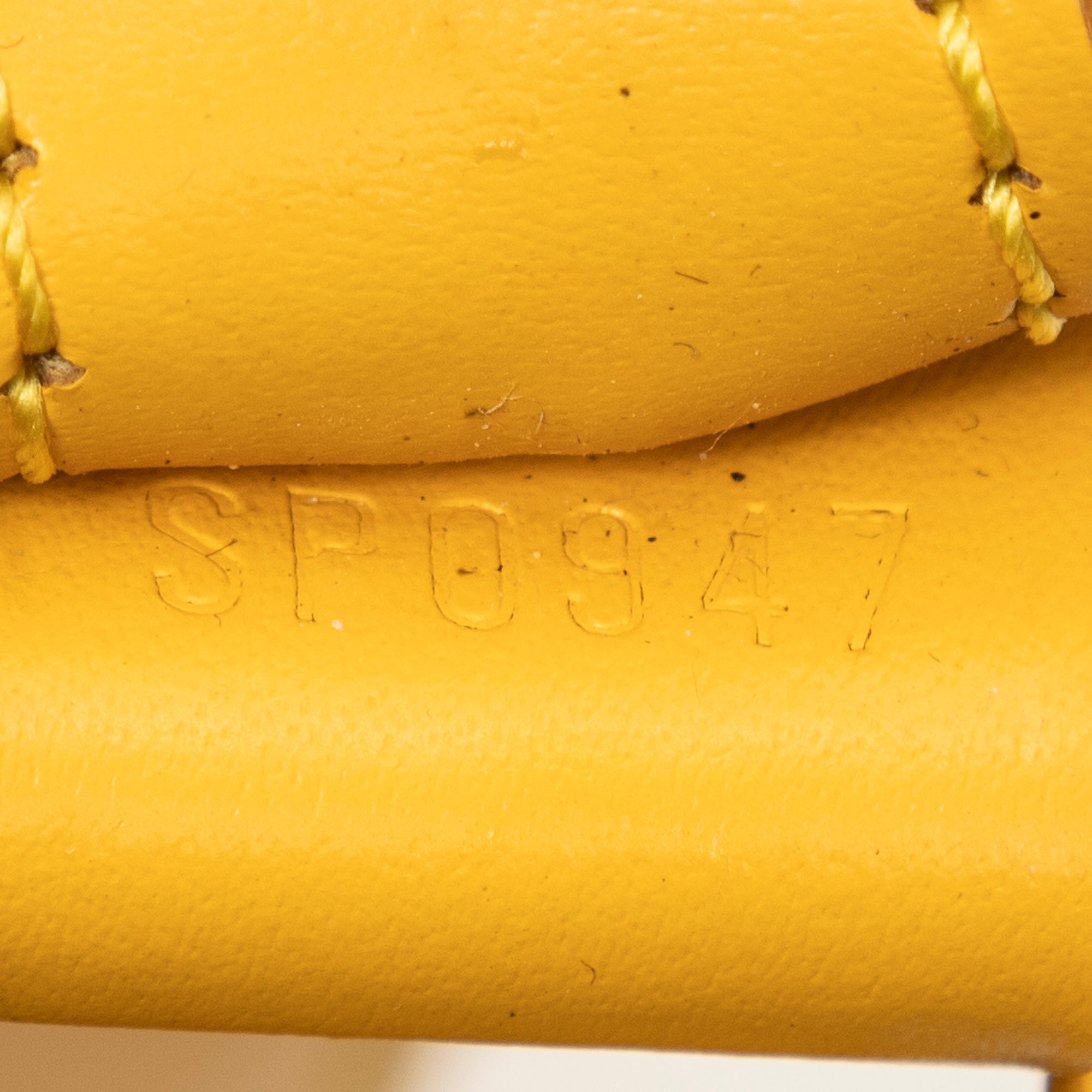 Shoulder Bag Noe GM Yellow Epi