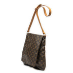 Bolso de hombro Musette de lona Monogram marrón