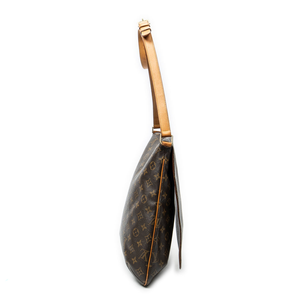 Bolso de hombro Musette de lona Monogram marrón