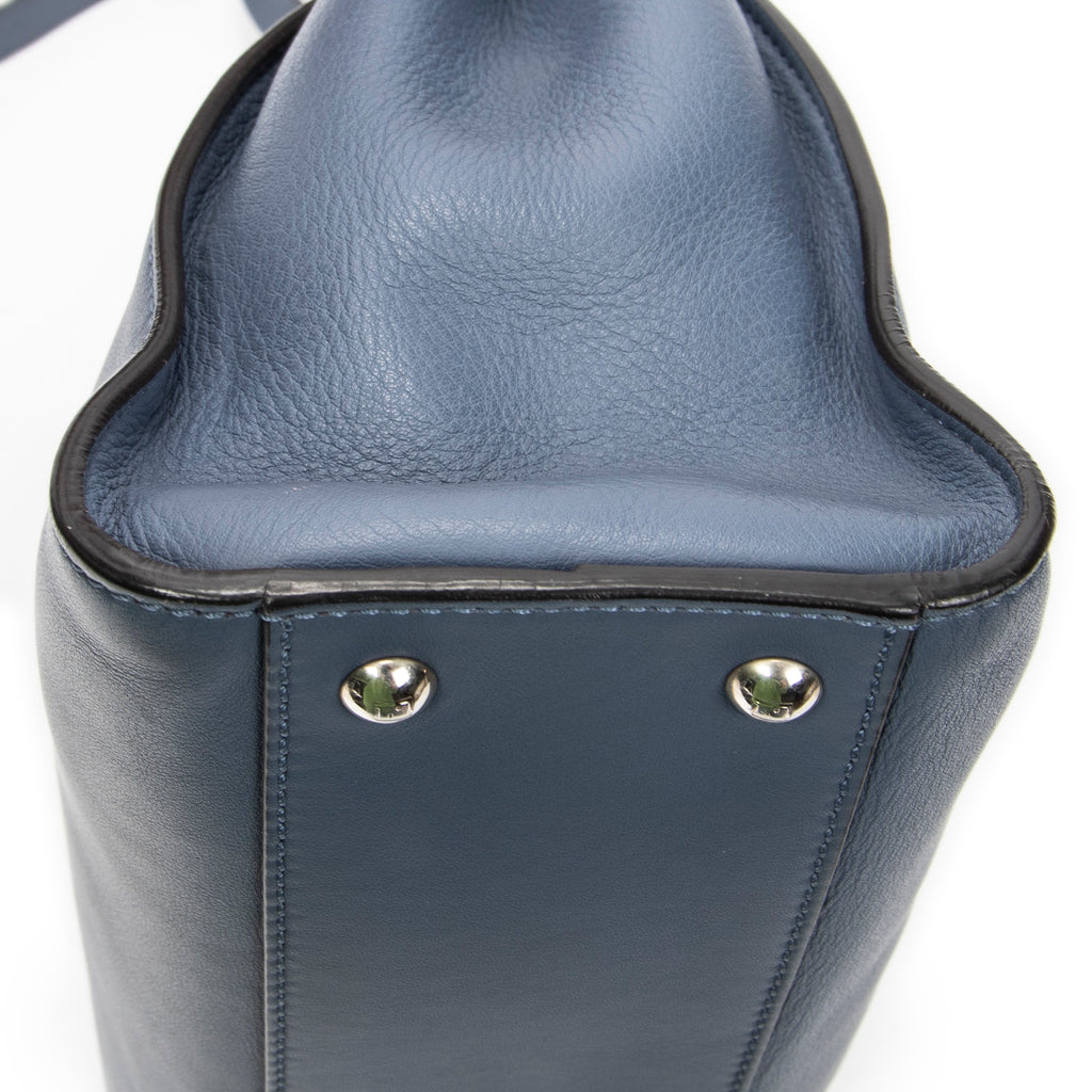Shoulder Bag Medium Peekaboo Light Blue Calfskin Leather
