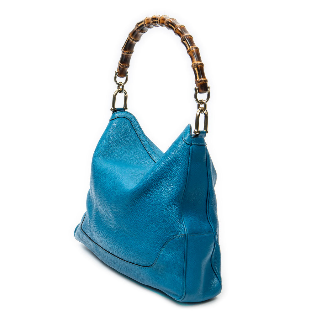 Bolso de hombro mediano Diana Bamboo Hobo en cuero de becerro granulado color turquesa