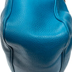 Bolso de hombro mediano Diana Bamboo Hobo en cuero de becerro granulado color turquesa