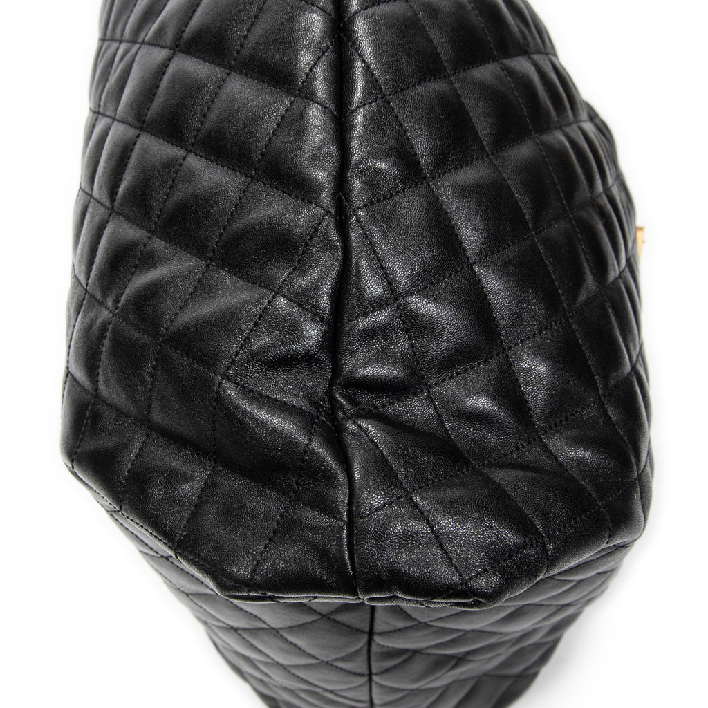Shoulder Bag Icare Black Quilted Lambskin Leather
