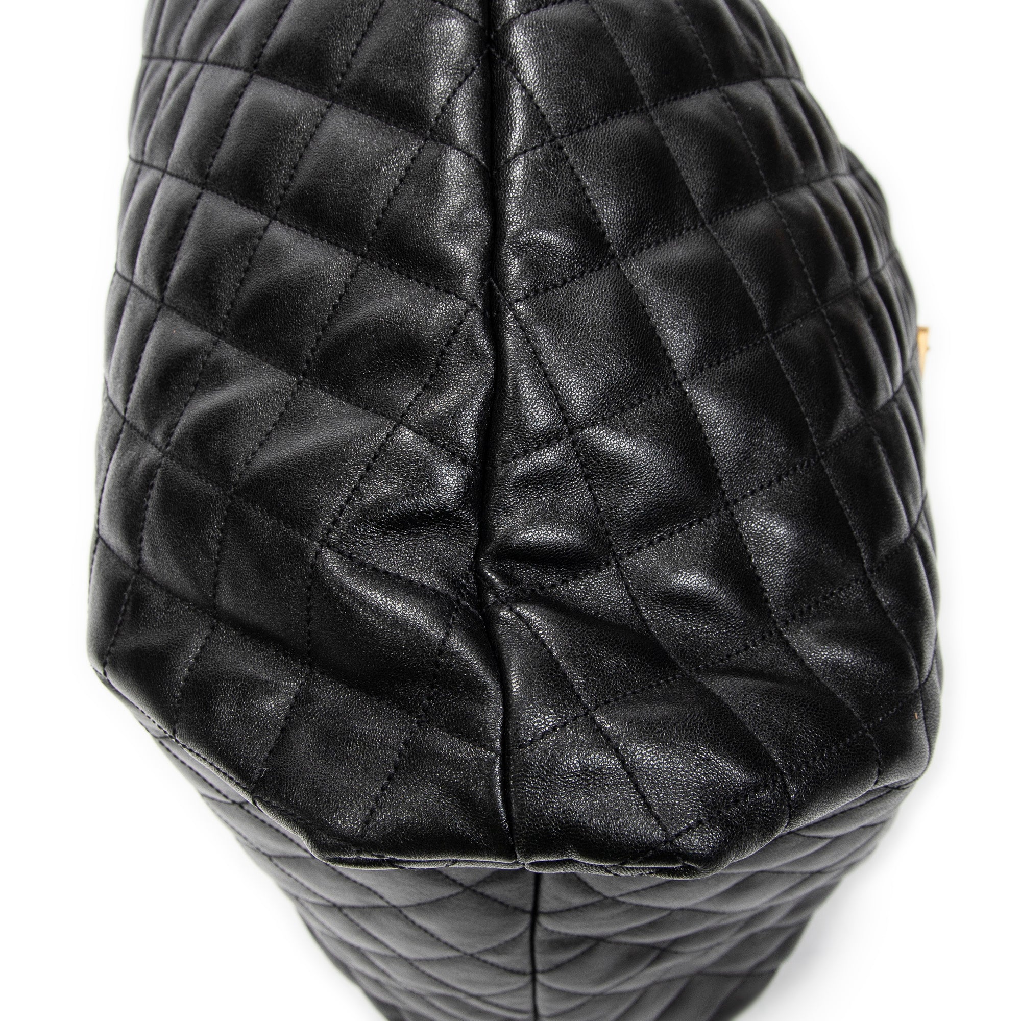 Shoulder Bag Icare Black Quilted Lambskin Leather