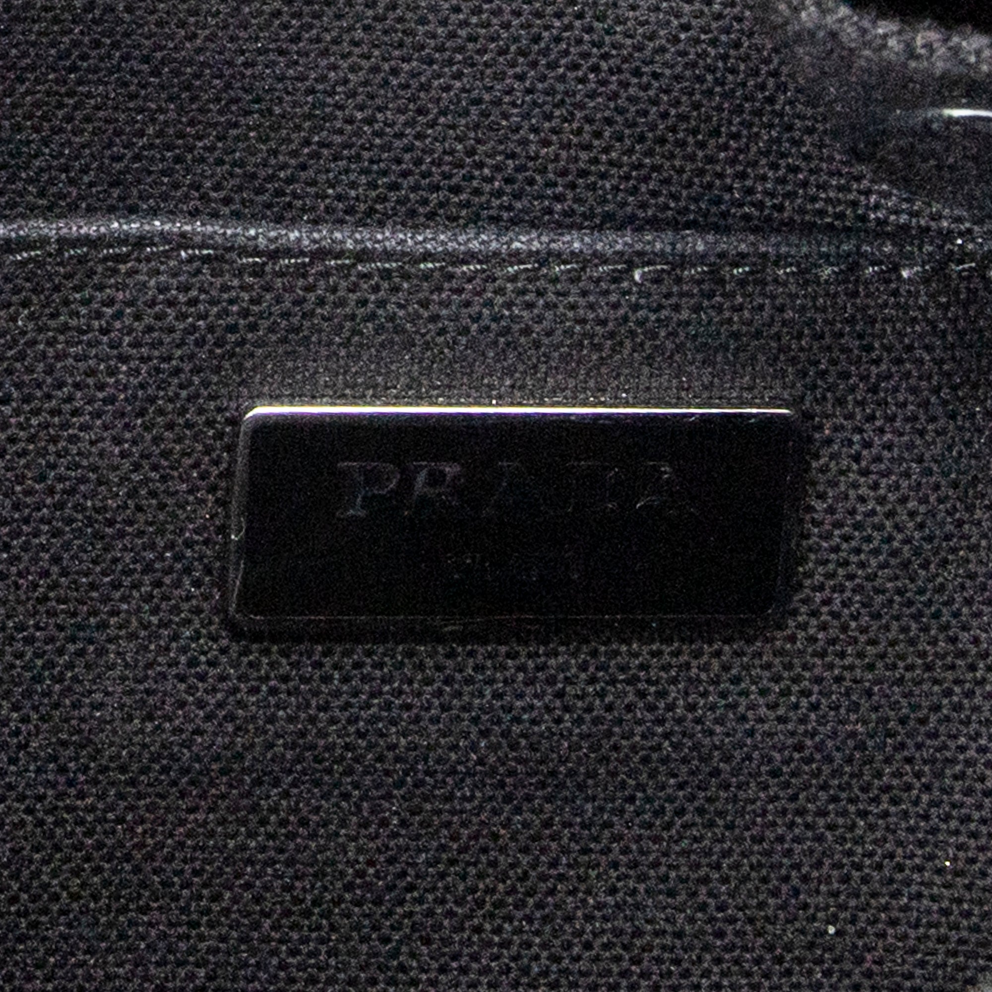 Bolso de hombro pequeño Canapa Tote de rafia negra de ganchillo