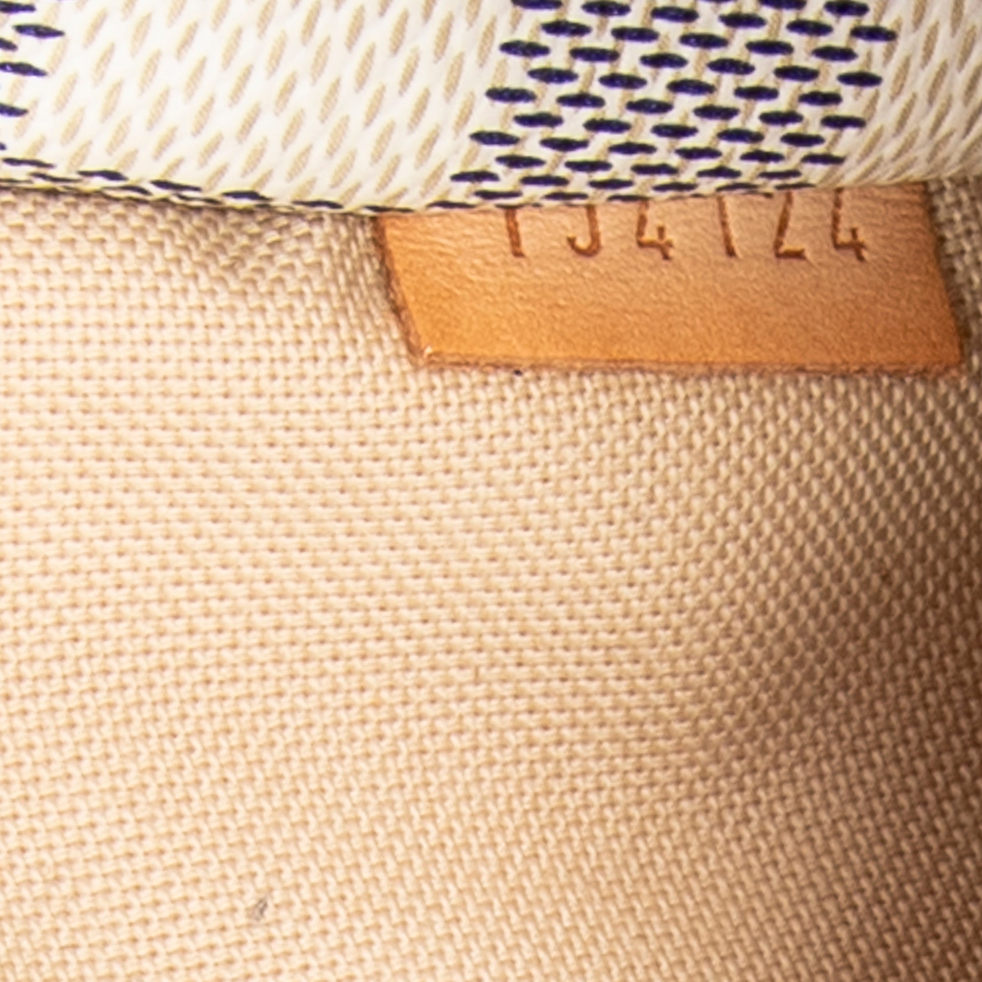 Bolso de Hombro Totally PM Damier Azur Marfil