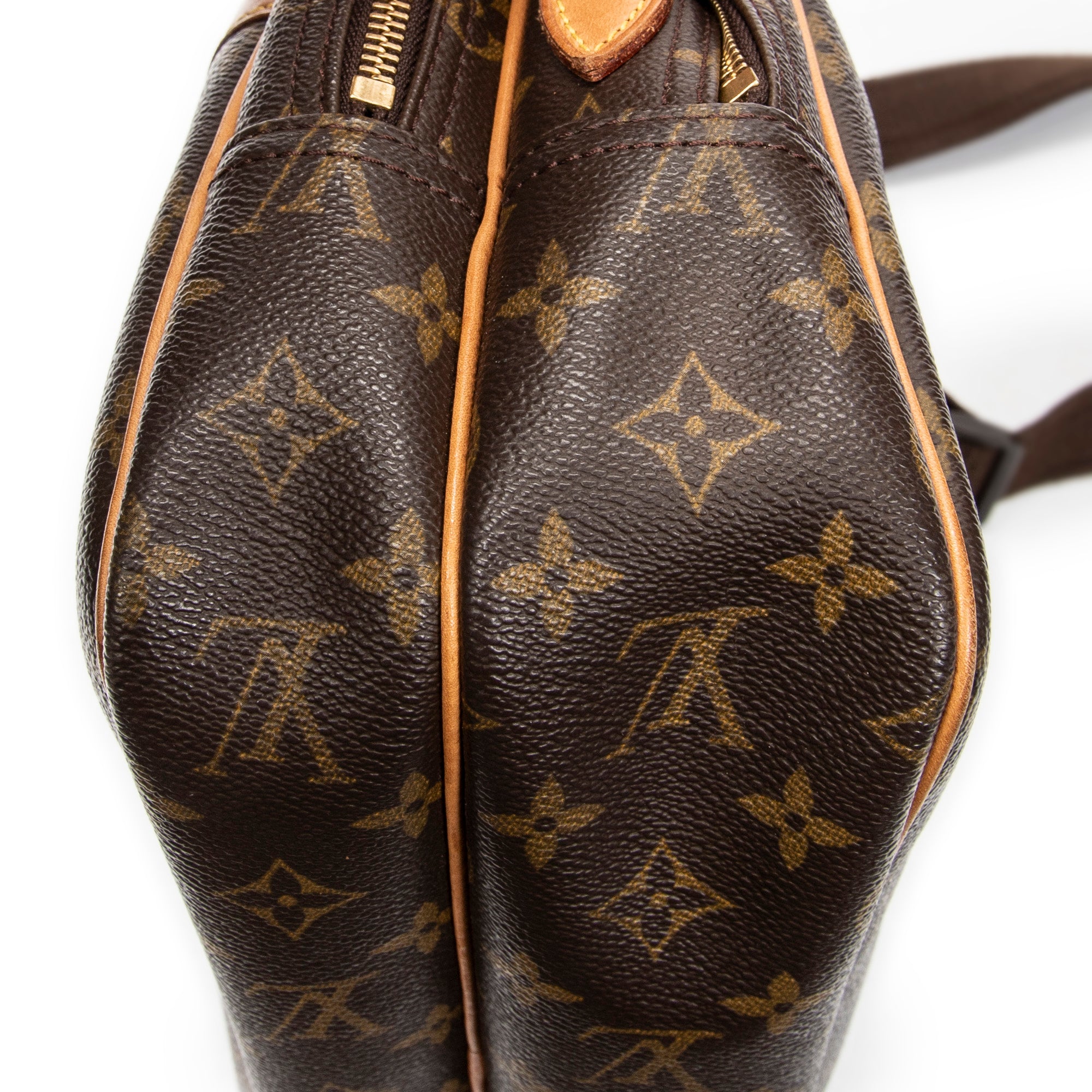 Shoulder Bag Reporter PM Brown Monogram Canvas