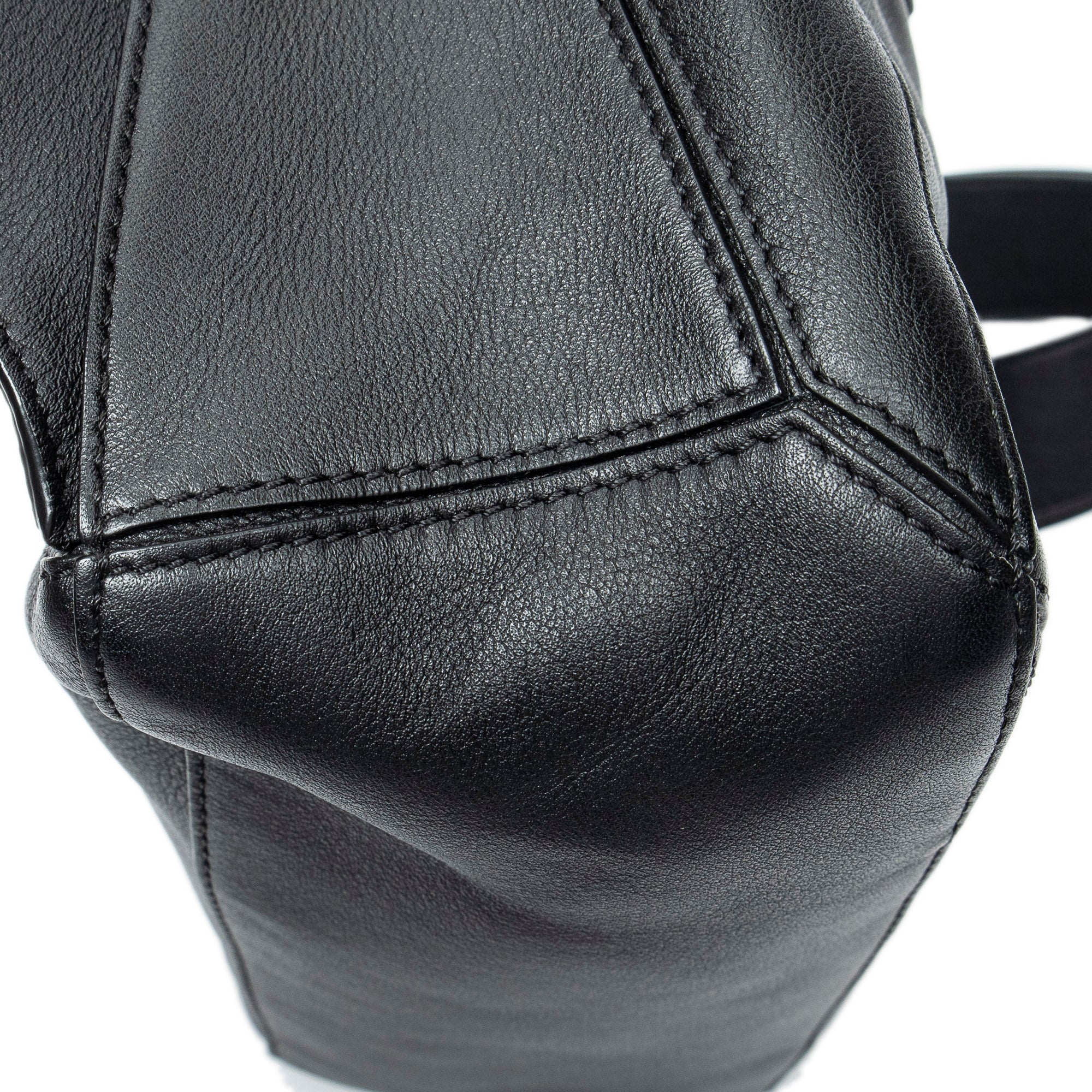 Shoulder Bag Small Puzzle Edge Bumbag Black Calfskin Leather