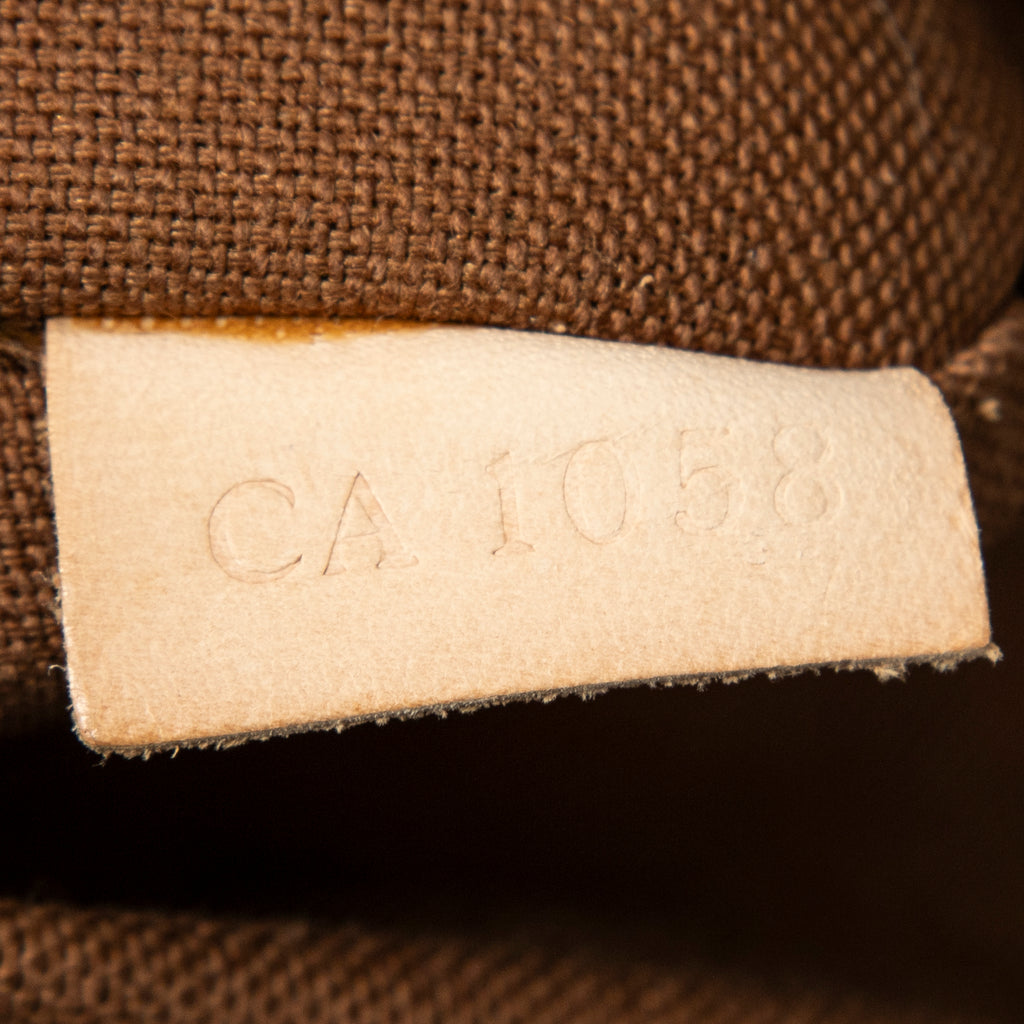Handbag Cabas Beaubourg Brown Monogram Canvas